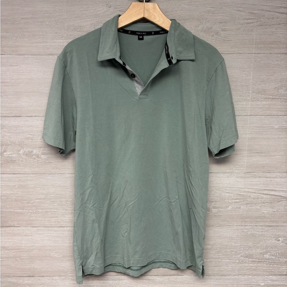 * | Public Rec | polo. Size M.